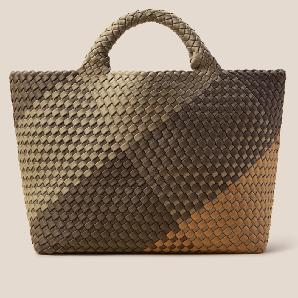 NWT naghedi st. Barths medium tote graphic geo Melbourne